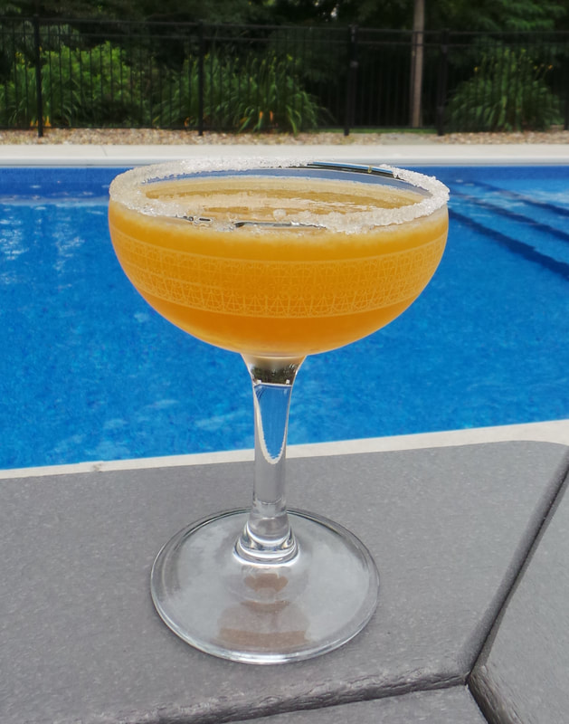 Rising Moon cocktail